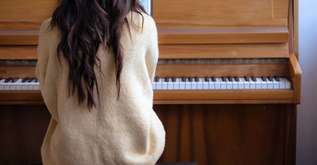 Roland FP 10 - Rozwiązanie dla Początkujących Pianistów | Pianino Cyfrowe
