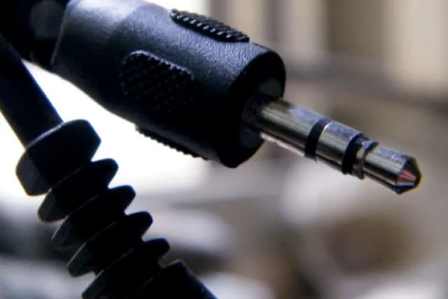 Wtyczka audio jack 3,5mm - Jak podłączyć i używać w 2025?
