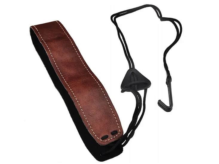 Jaki pasek do gitary akustycznej i elektrycznej wybrać? Paski gitarowe - ranking i opinie